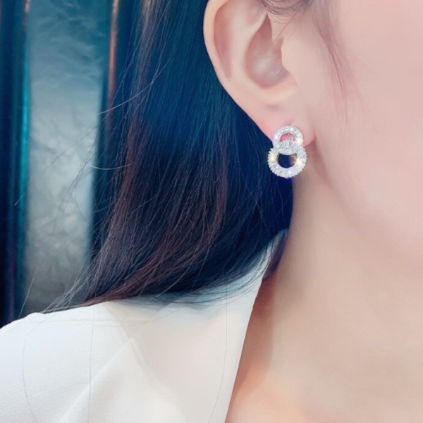 Women's Earrings Beautiful Rhinestone Earrings - Fashion Jewelry Zabardo